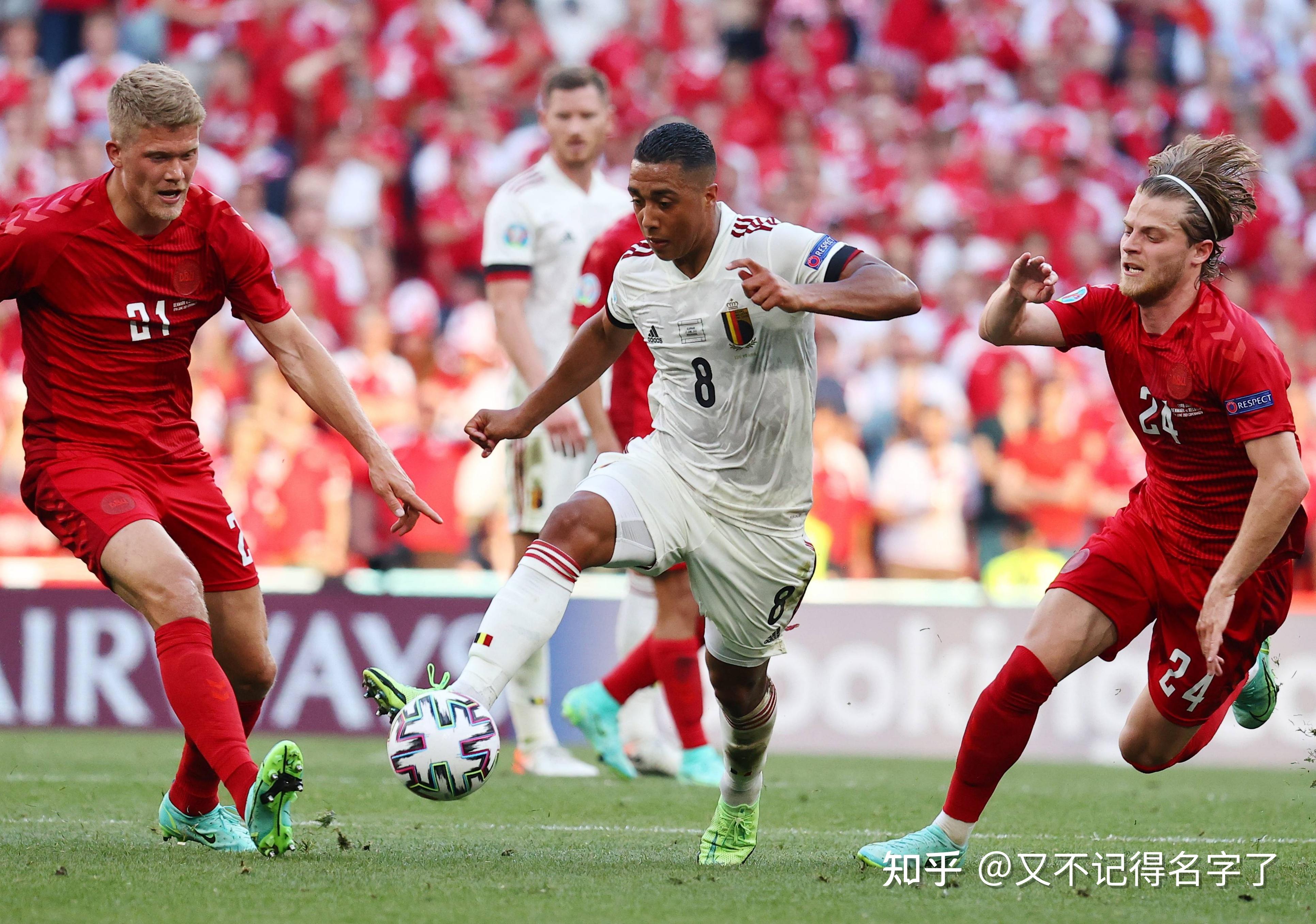 雷火电竞网址-比利时再次对阵瑞典，争夺欧洲杯四强席位的简单介绍
