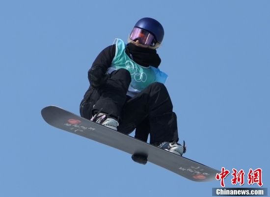 奥地利女子滑雪选手夺得冠军