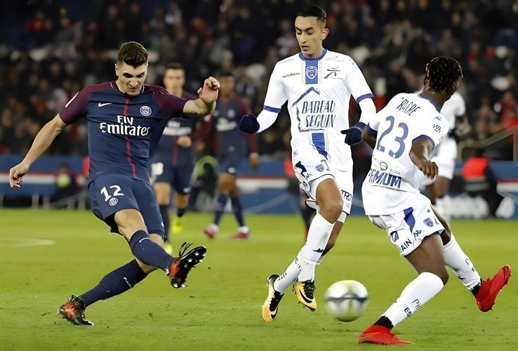 里昂将在客场挑战雷恩，搏斗到底的简单介绍