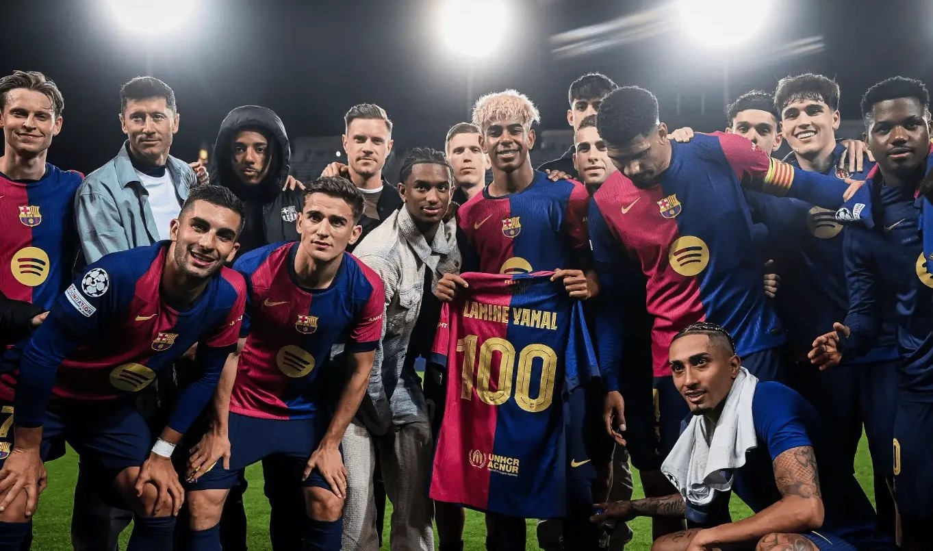 巴萨主场遭绝杀打入欧冠附加赛，全队失落的简单介绍