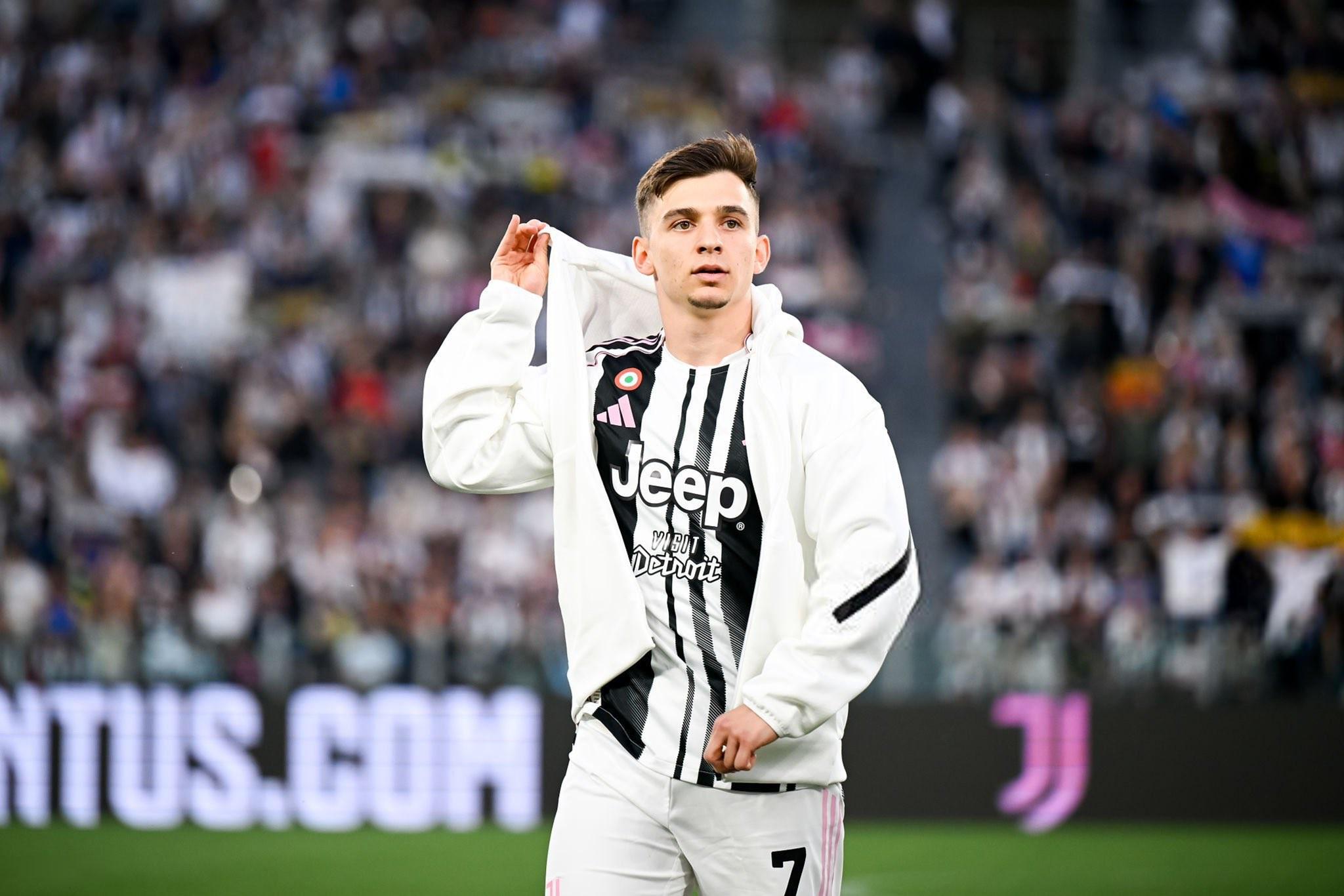 雷火电竞网站-尤文图斯击败波尔图，锁定下一轮晋级