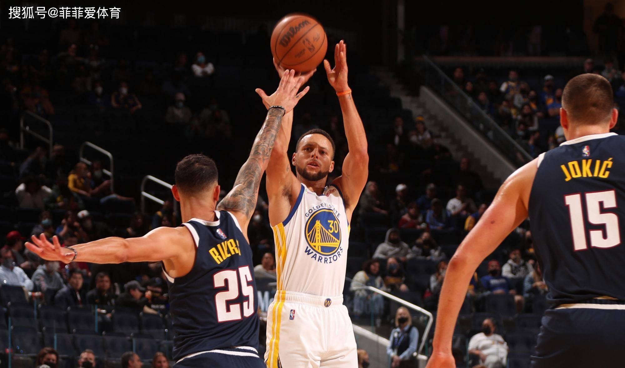 焦点大战：绝地求生上演巅峰碰撞的简单介绍