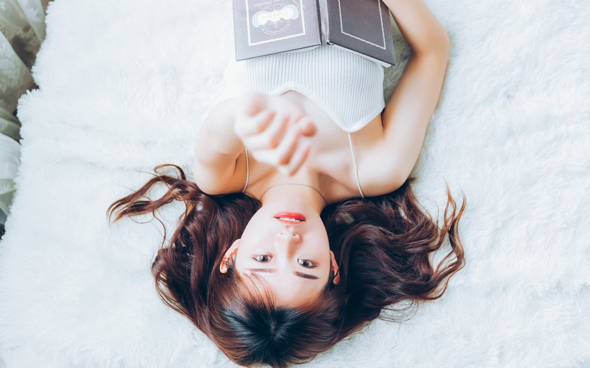 跨界启示录，雄鹿一波流如何点燃利拉德的欧冠淘汰赛统治力